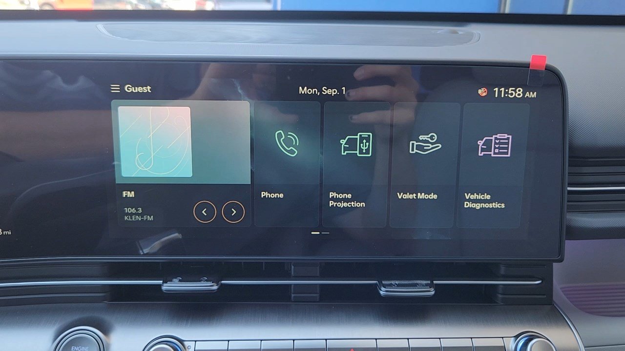 New 2026 Hyundai Kona SEL Premium image 13