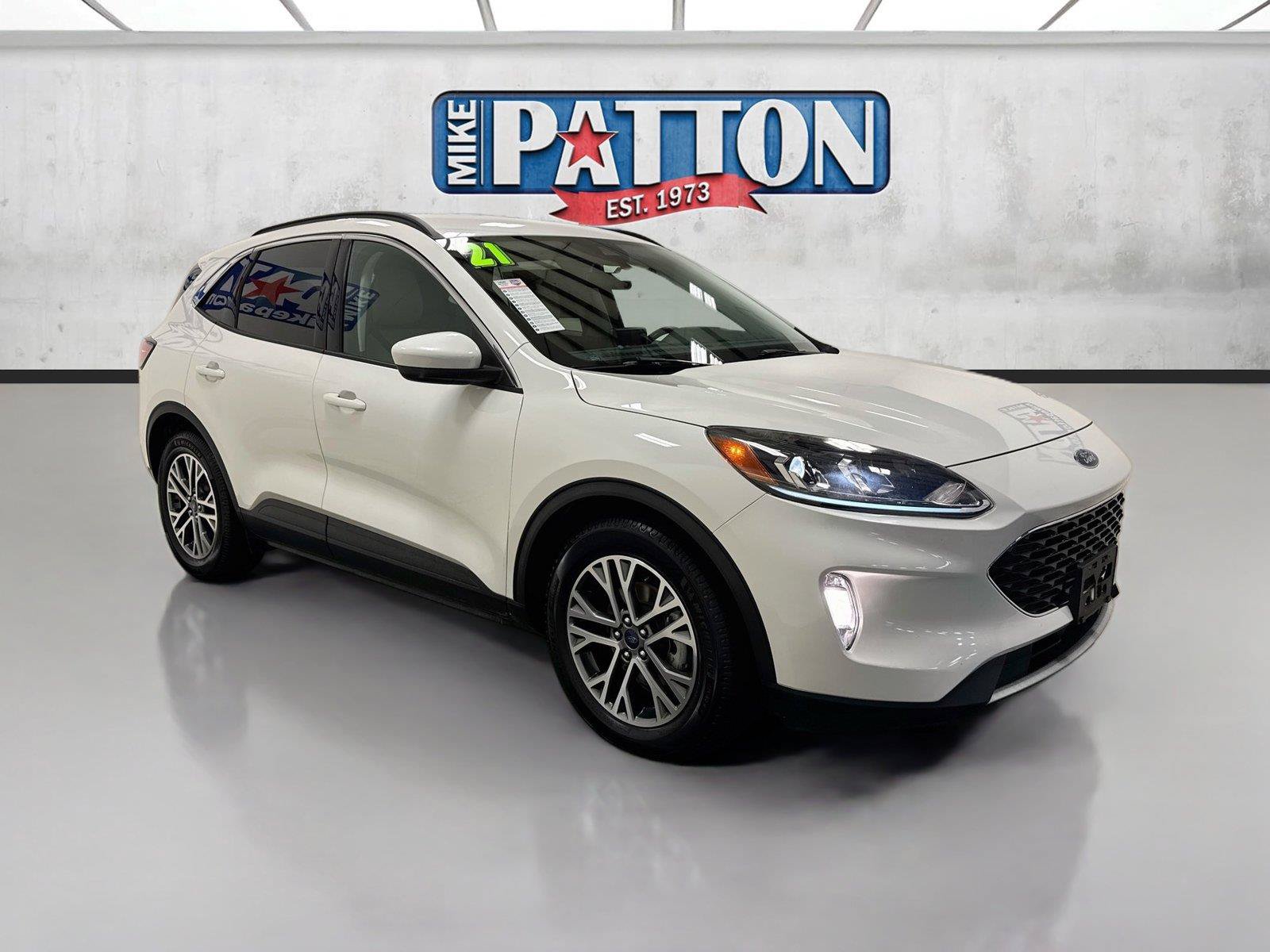 Used 2021 Ford Escape SEL w/ Technology Package