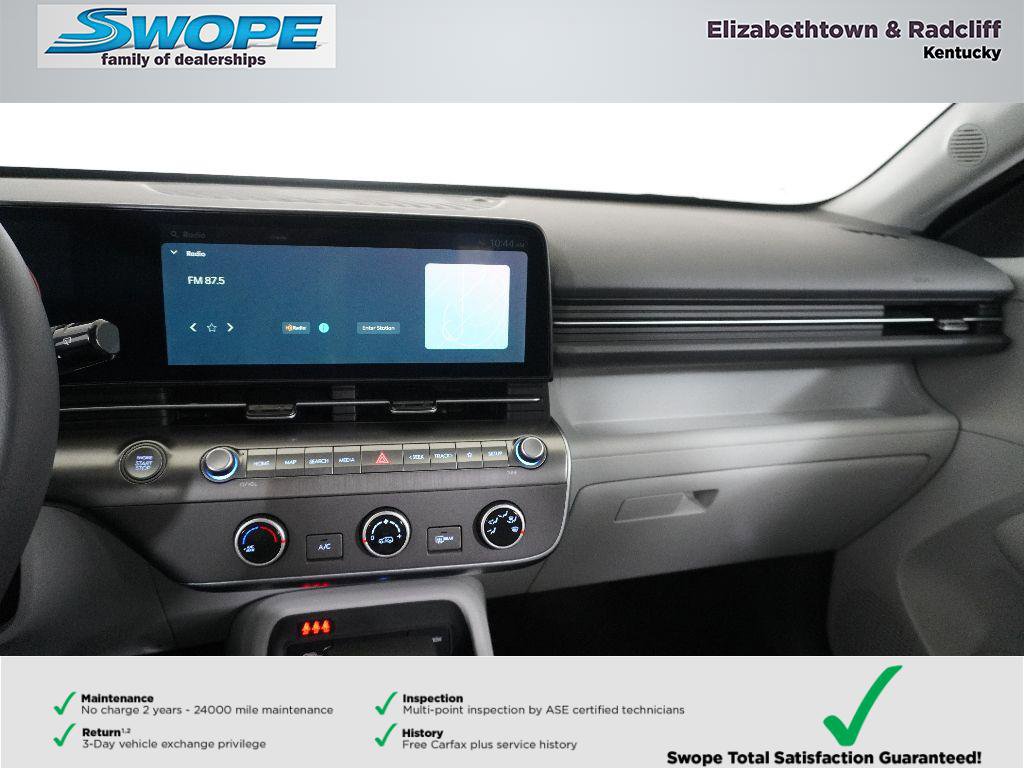 New 2026 Hyundai Kona SE image 18