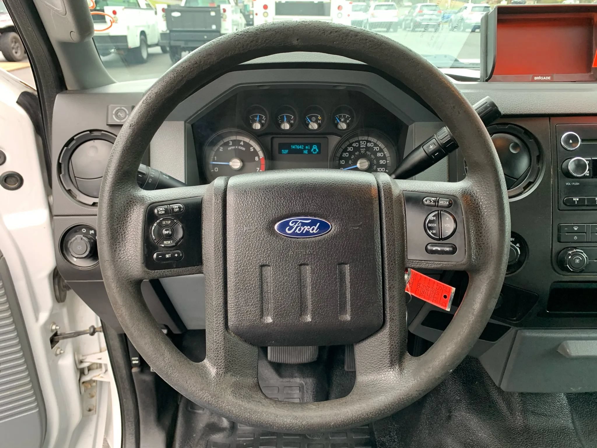 Used 2015 Ford F250 XL w/ Power Equipment Group AWD/4WD image 11