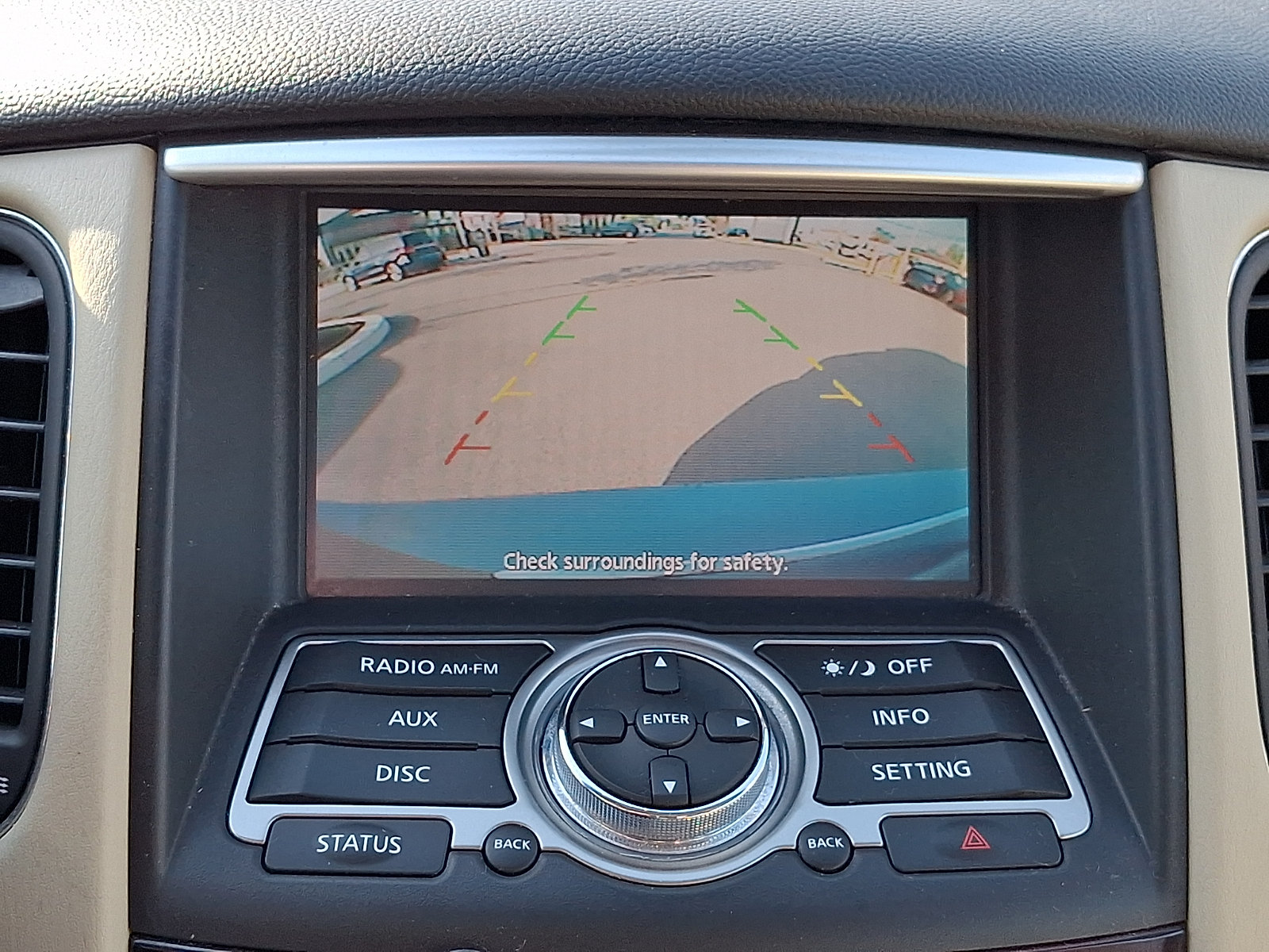 Used 2016 INFINITI QX50 AWD w/ Premium Package image 18