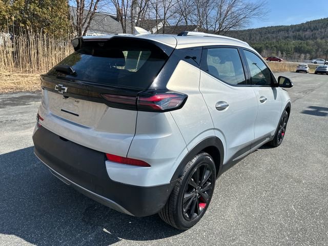 Used 2023 Chevrolet Bolt EUV Premier w/ Redline Edition image 5
