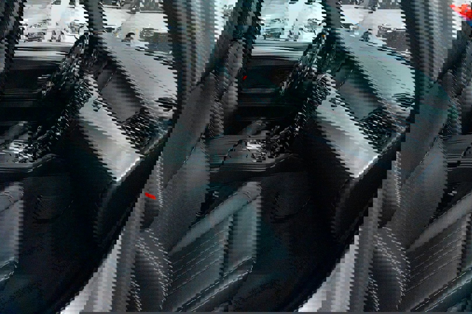 Used 2016 BMW M5 image 36