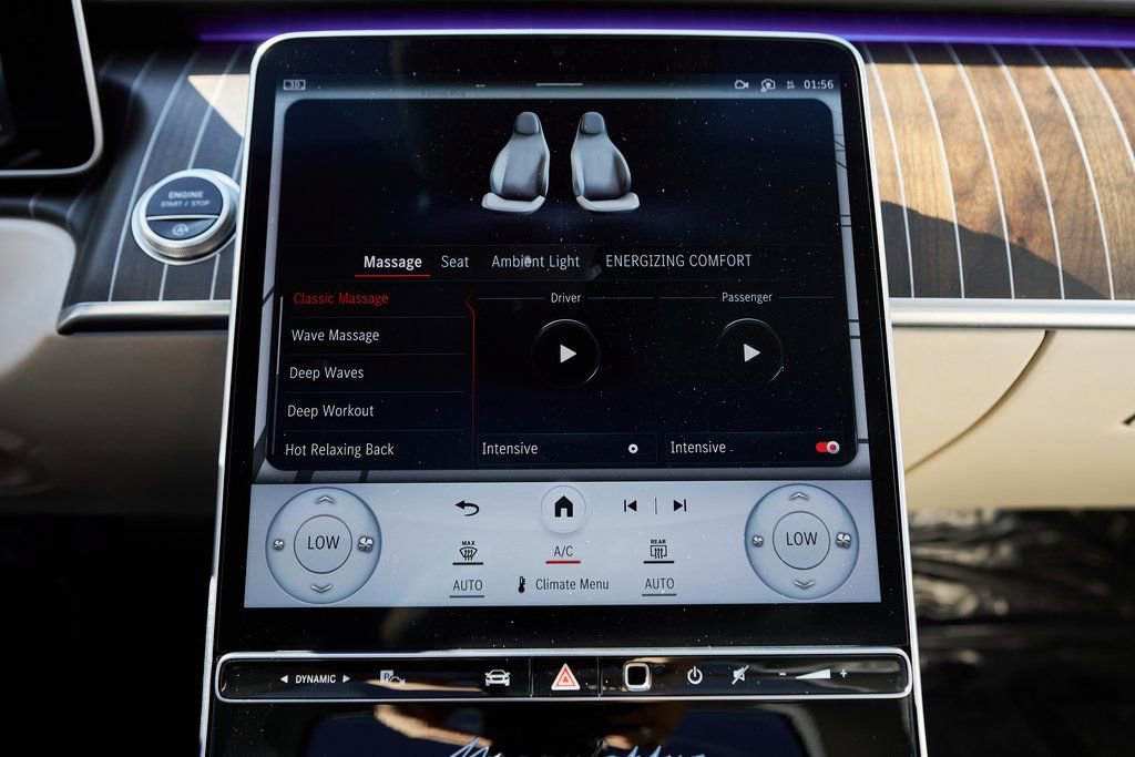 Used 2025 Mercedes-Benz Maybach S 680 4MATIC image 86