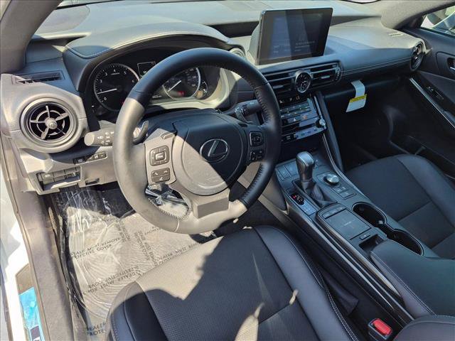 Certified 2025 Lexus IS 300 F Sport RWD image 10