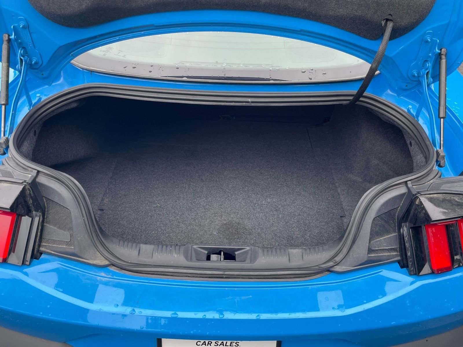 Used 2024 Ford Mustang Premium image 30