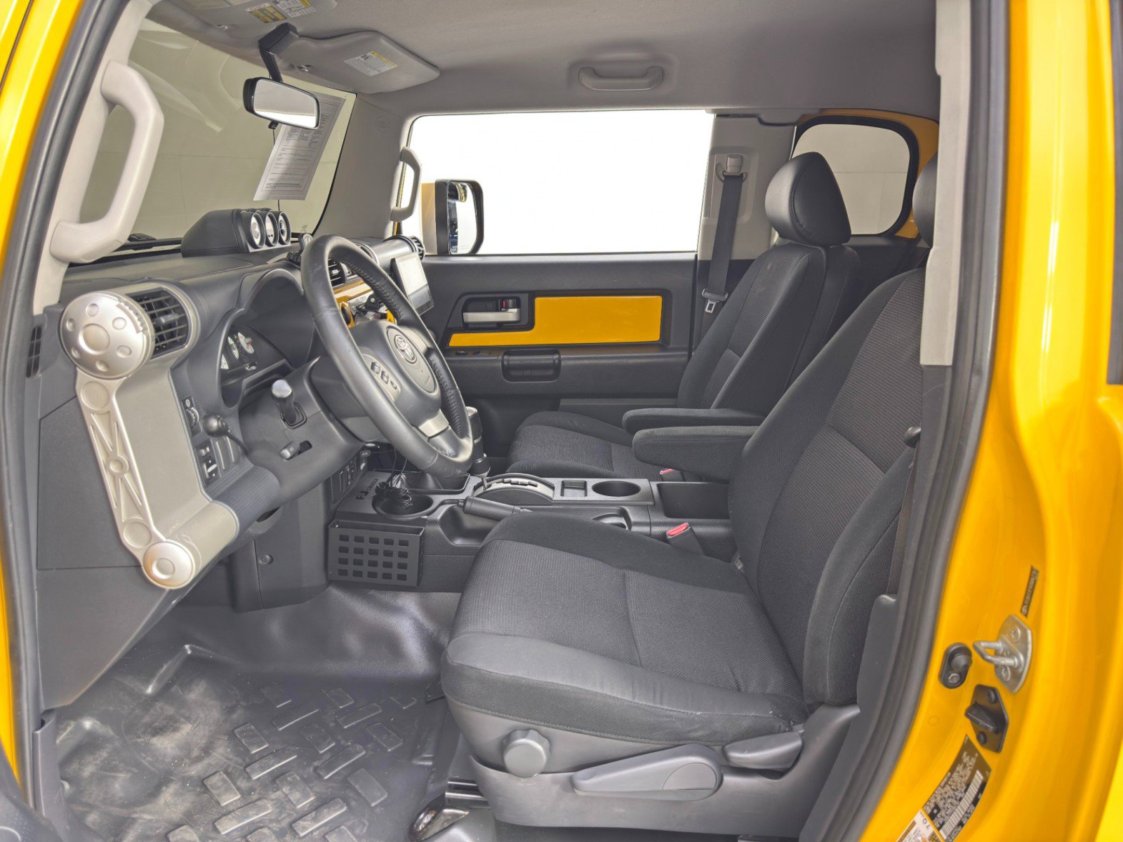 Used 2007 Toyota FJ Cruiser 4WD image 15