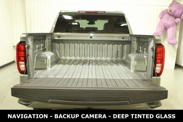 New 2025 GMC Sierra 1500 Elevation image 31