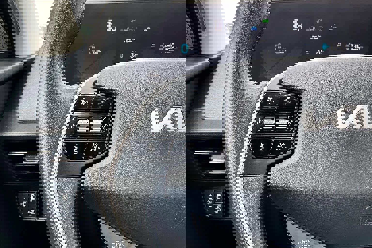 Used 2022 Kia EV6 Wind image 23