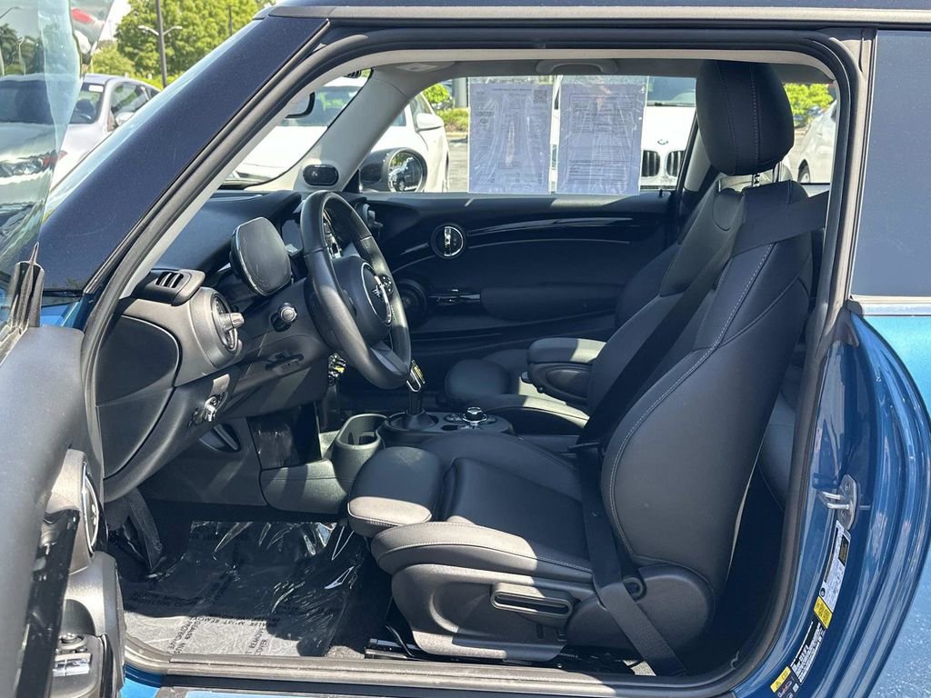 Used 2024 MINI Cooper SE FWD image 24