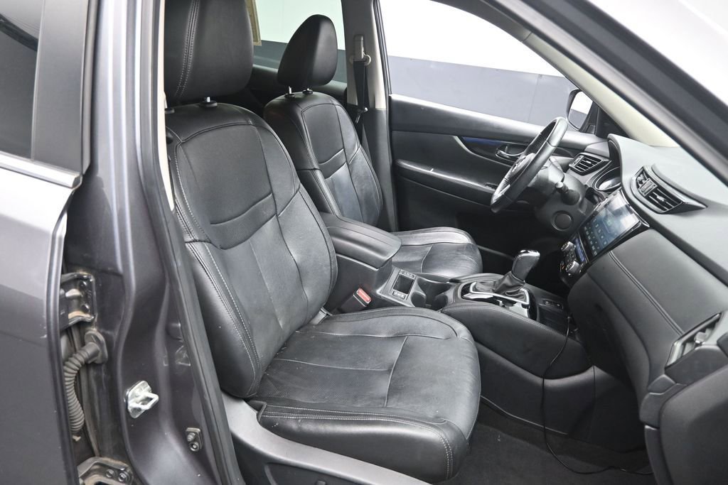Used 2019 Nissan Rogue SL FWD image 29