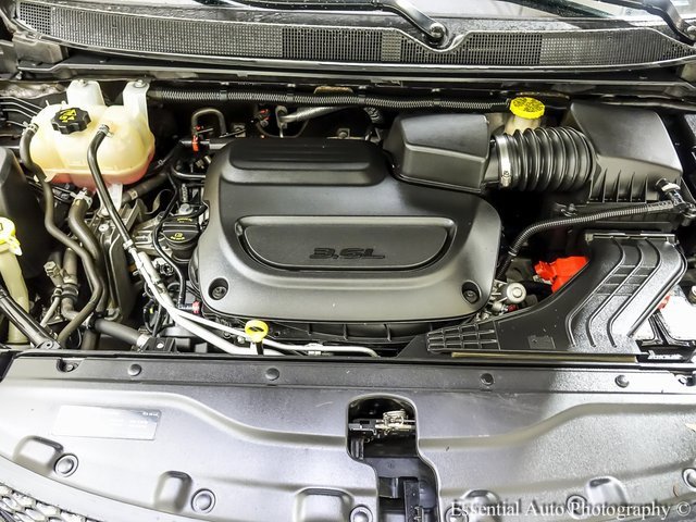 Used 2020 Chrysler Pacifica Limited w/ Advanced Safetytec Group image 24