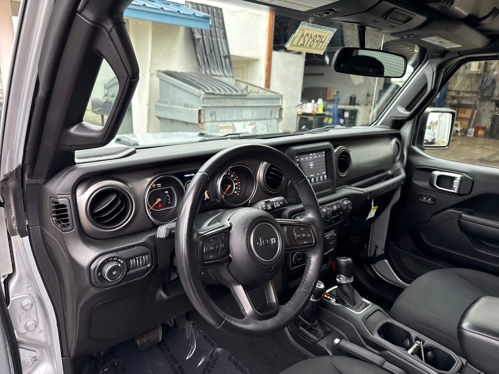 Used 2022 Jeep Wrangler Sport S image 12