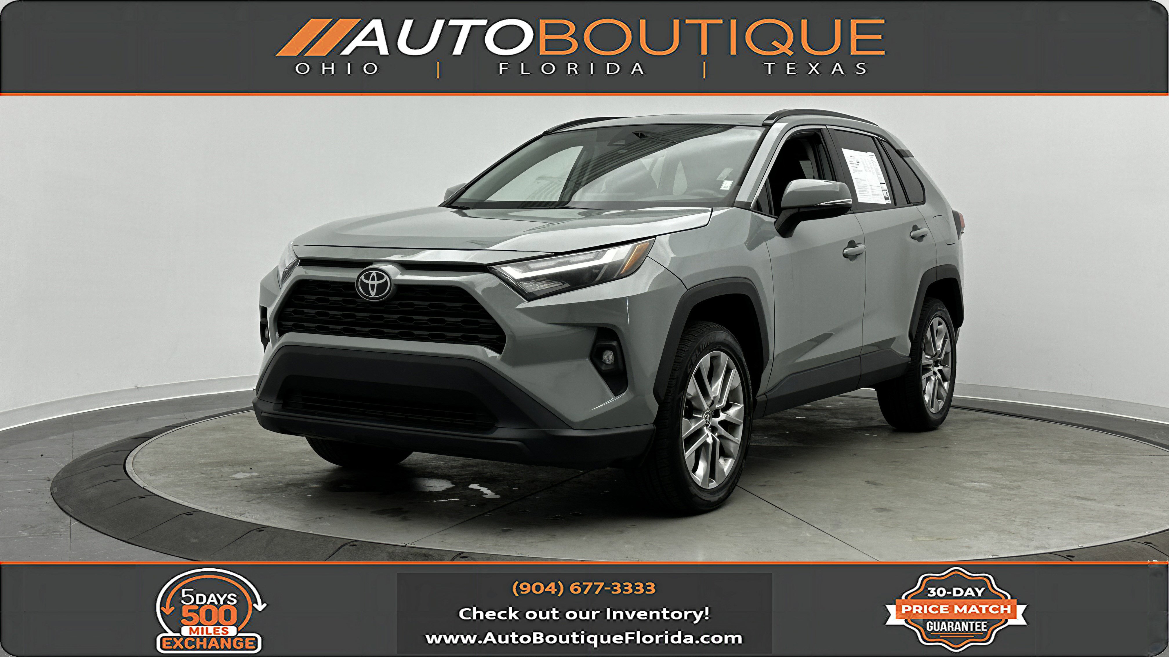 Used 2022 Toyota RAV4 XLE Premium image 1