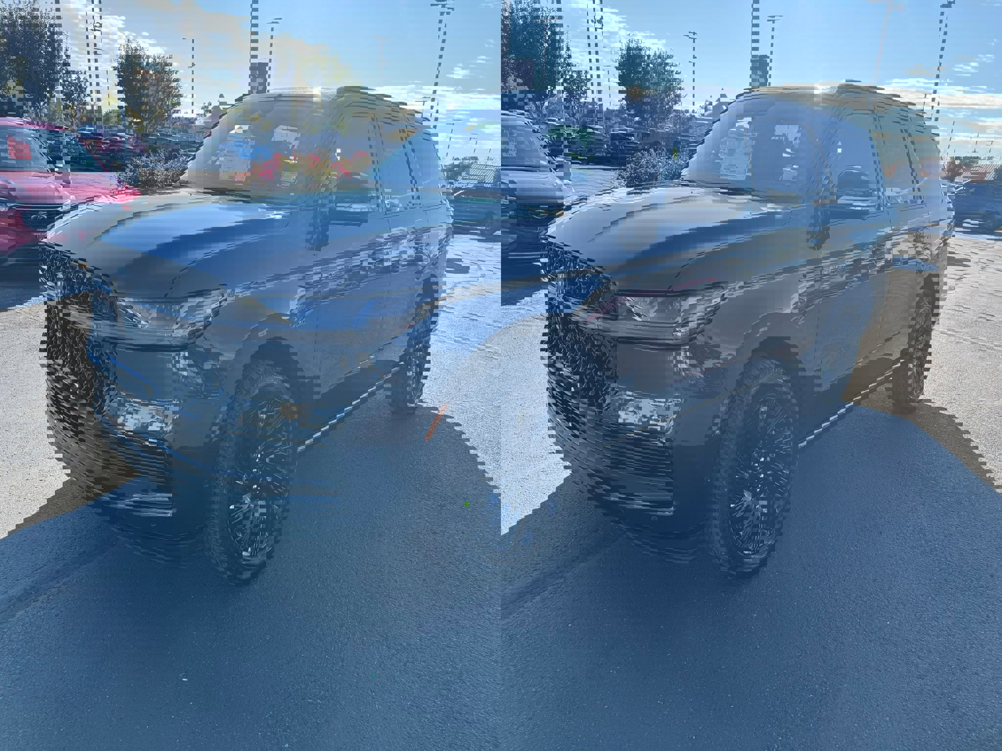 New 2025 Lincoln Navigator Reserve w/ Jet Appearance Package image 6