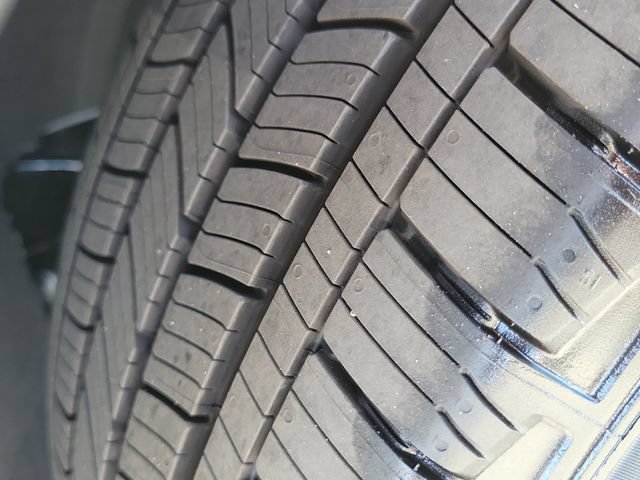 Used 2026 Ford Explorer ST-Line w/ Premium Package RWD image 26