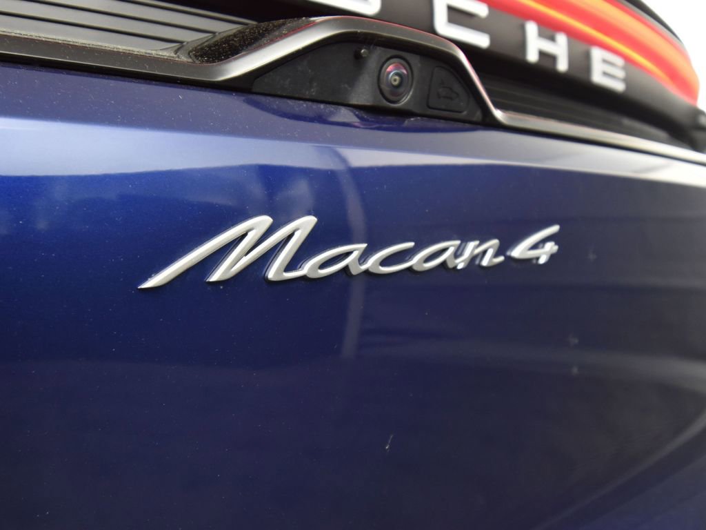 Certified 2024 Porsche Macan 4 Electric image 35