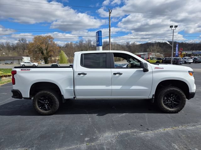 Used 2025 Chevrolet Silverado 1500 Custom Trail Boss AWD/4WD image 12