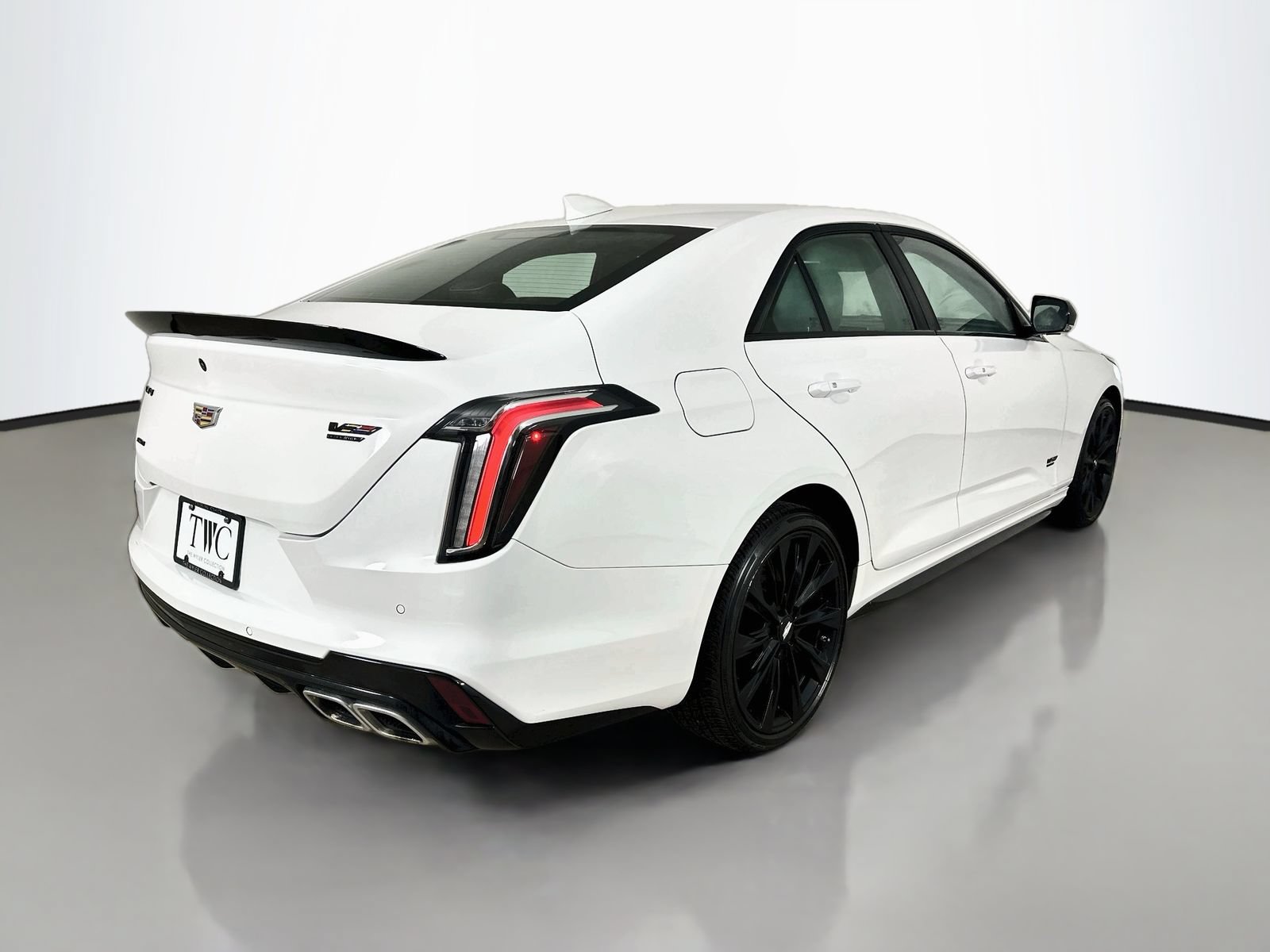Used 2025 Cadillac CT4 V w/ LPO, ONYX Package AWD/4WD image 5