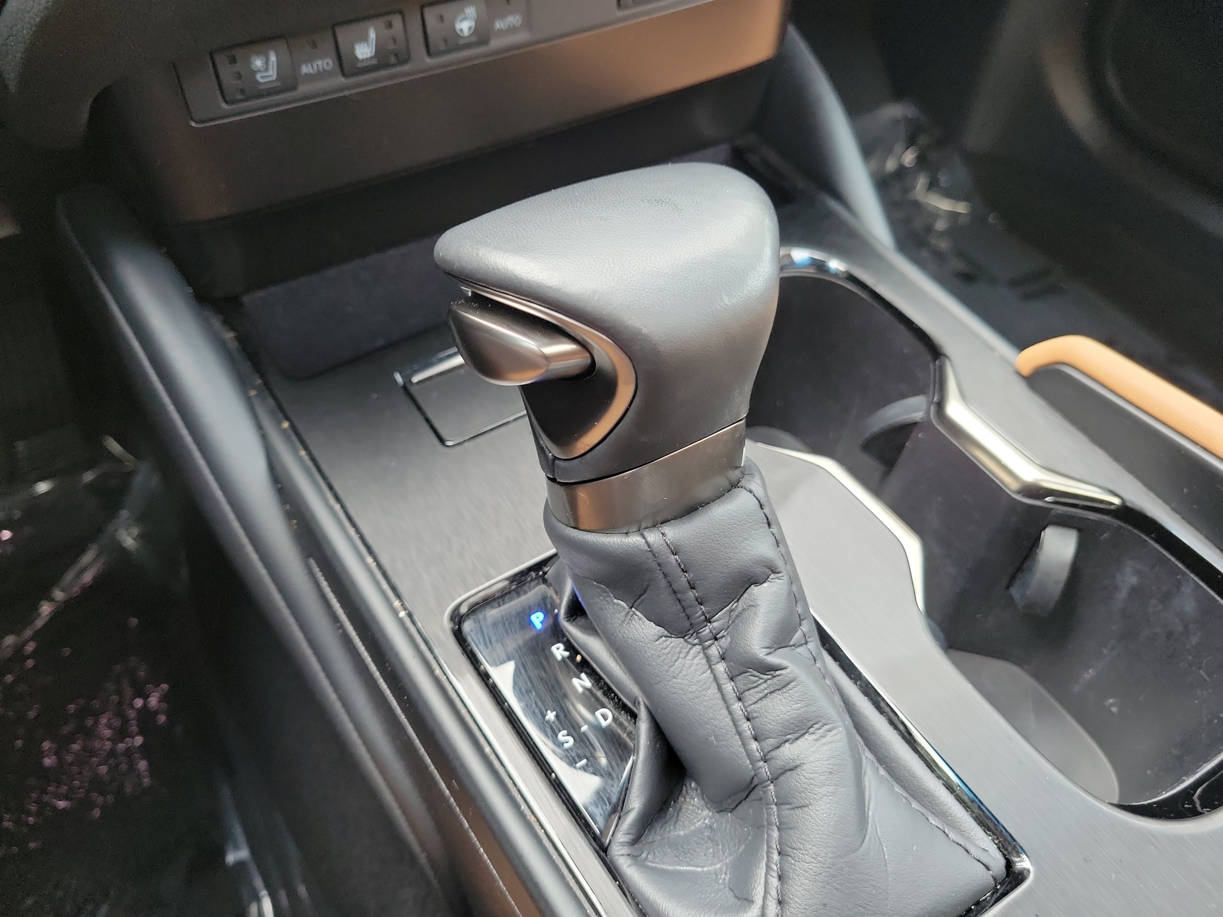 Used 2024 Lexus ES 350 w/ Premium Package FWD image 27