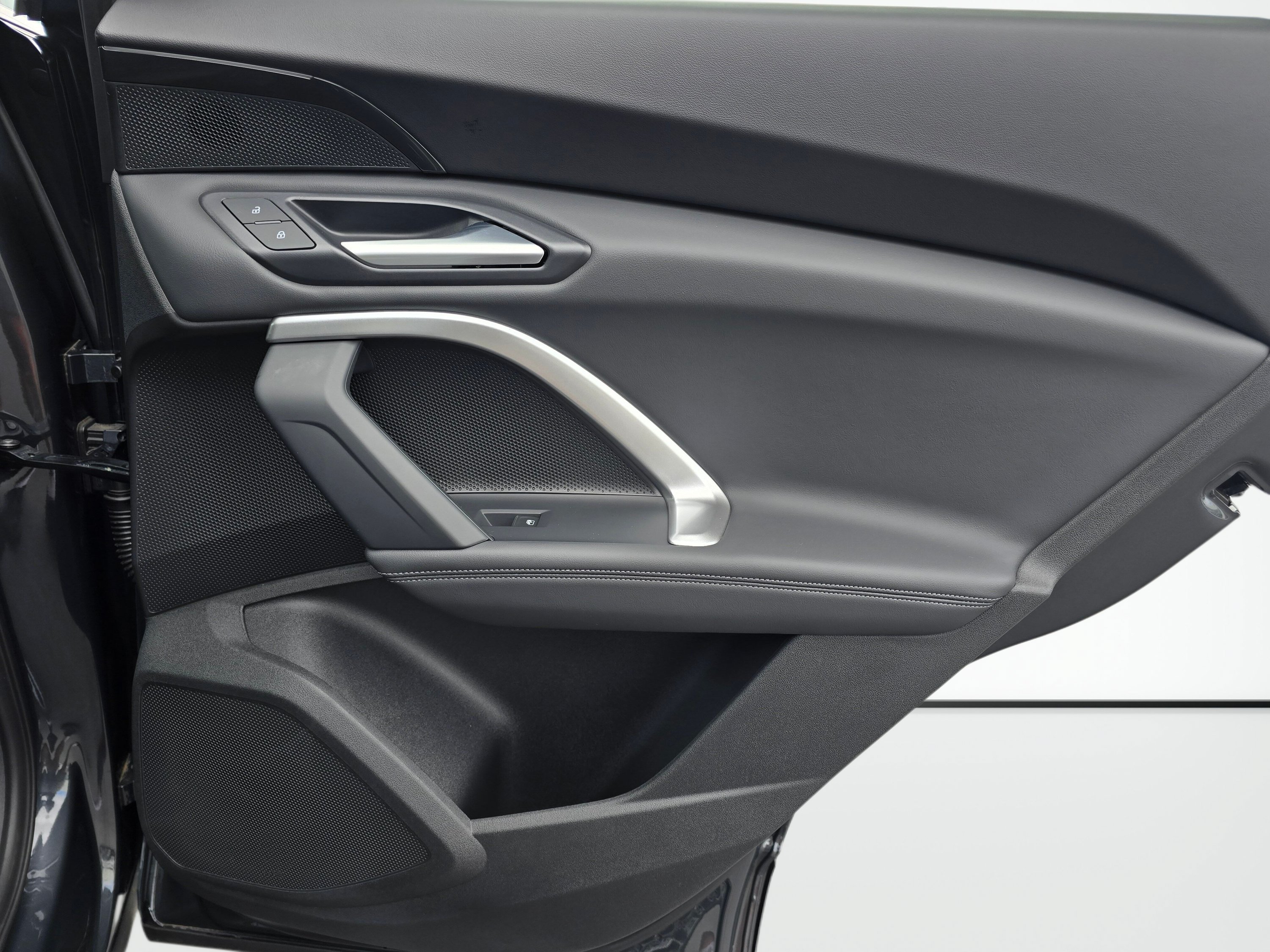 Certified 2025 Audi Q5 Premium AWD/4WD image 26