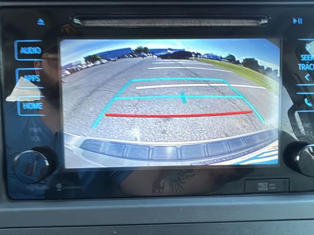 Used 2015 Toyota Sienna XLE w/ XLE Navigation Package image 22