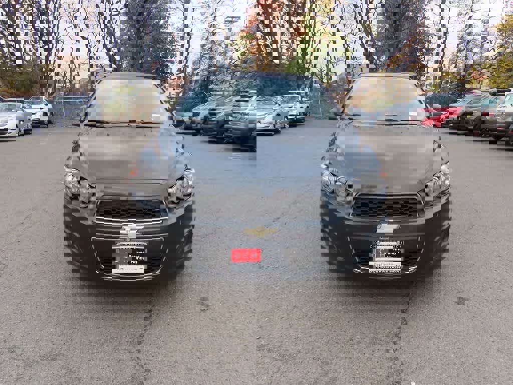 Used 2014 Chevrolet Sonic LT image 6