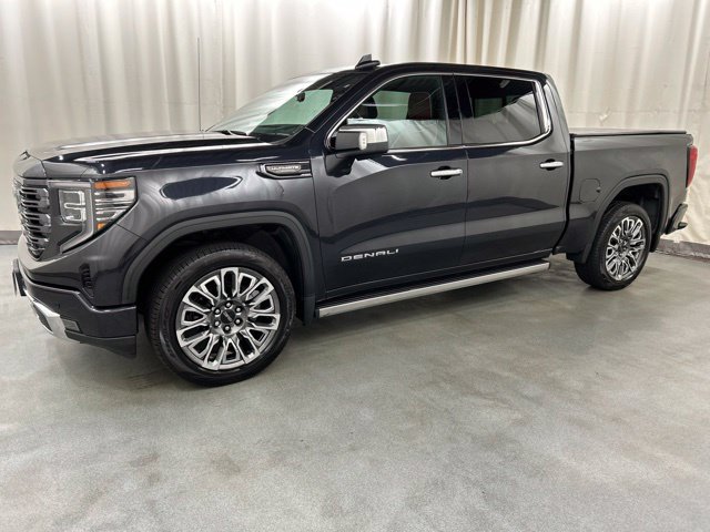 Used 2023 GMC Sierra 1500 Denali Ultimate AWD/4WD image 2