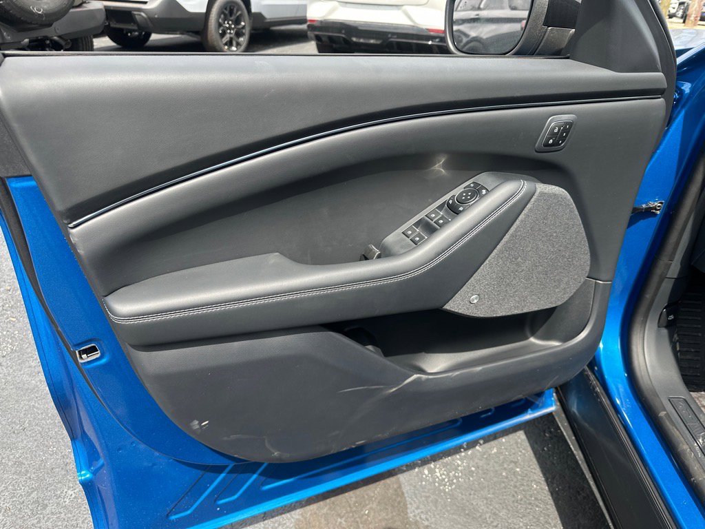 New 2025 Ford Mustang Mach-E Premium image 17