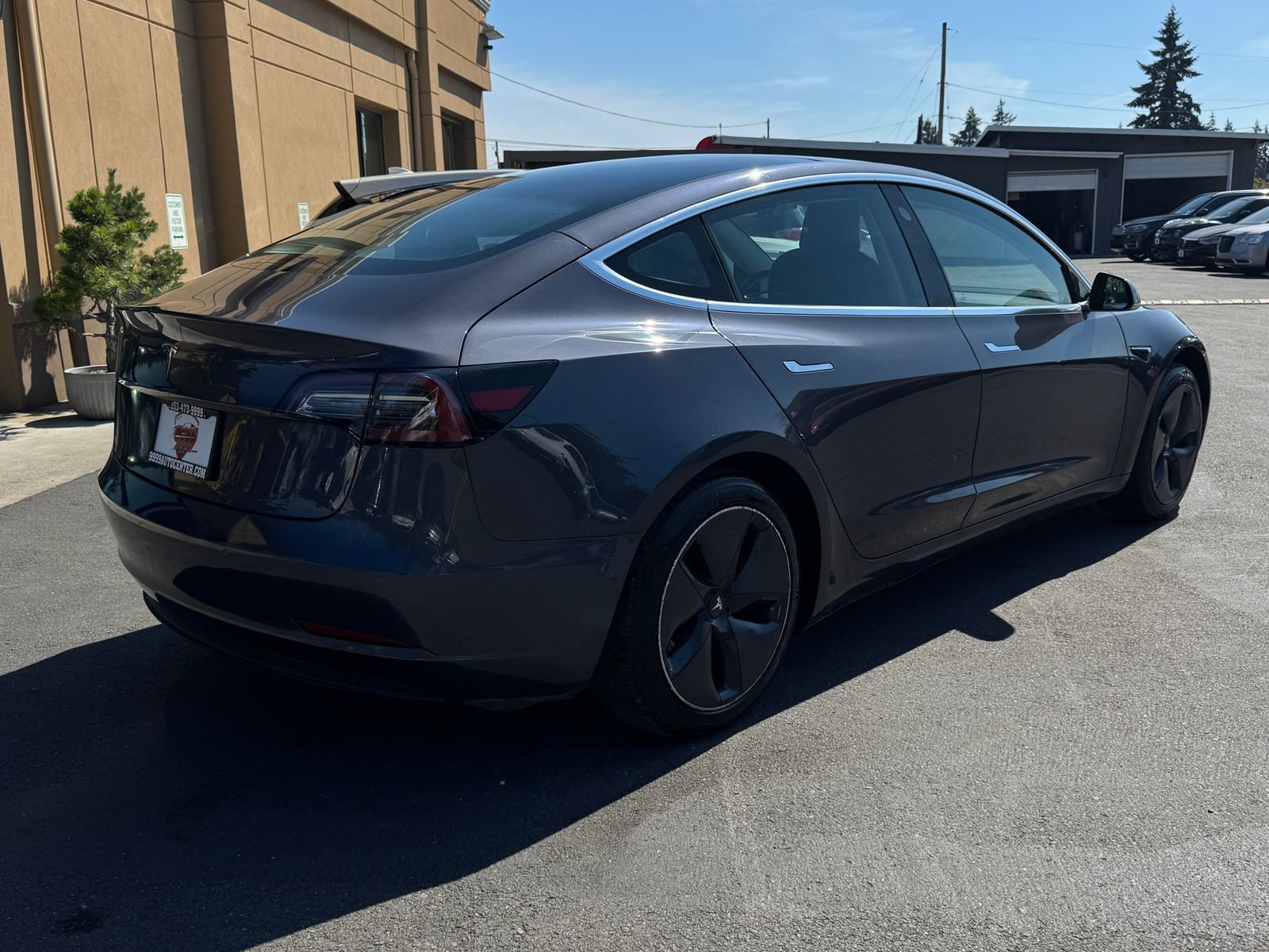 Used 2018 Tesla Model 3 Long Range RWD image 7