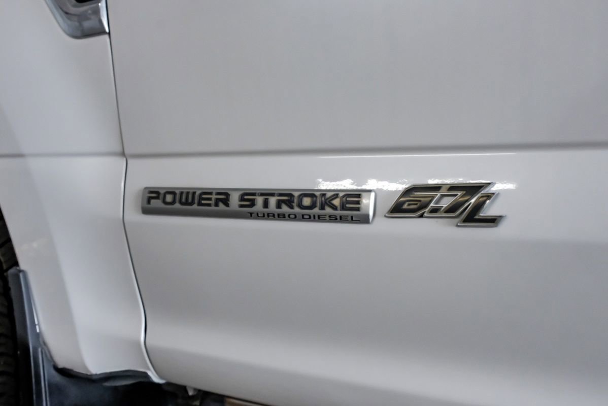 Used 2018 Ford F350 Platinum w/ Platinum Ultimate Package image 54