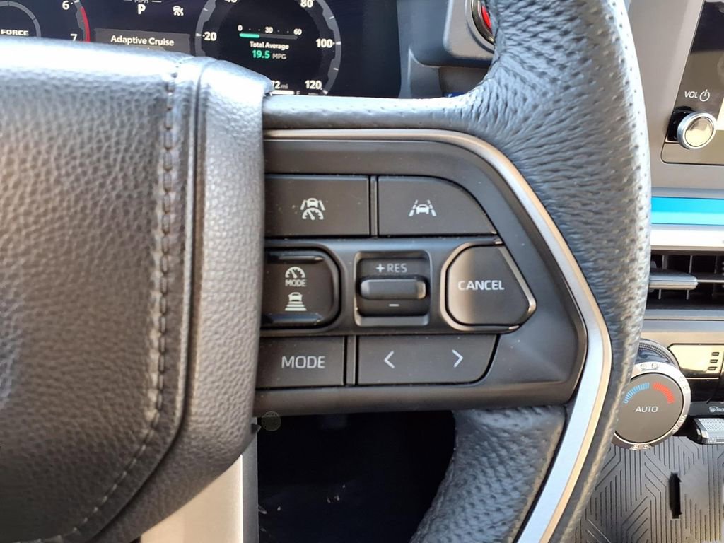 Used 2025 Toyota Tacoma SR5 image 15