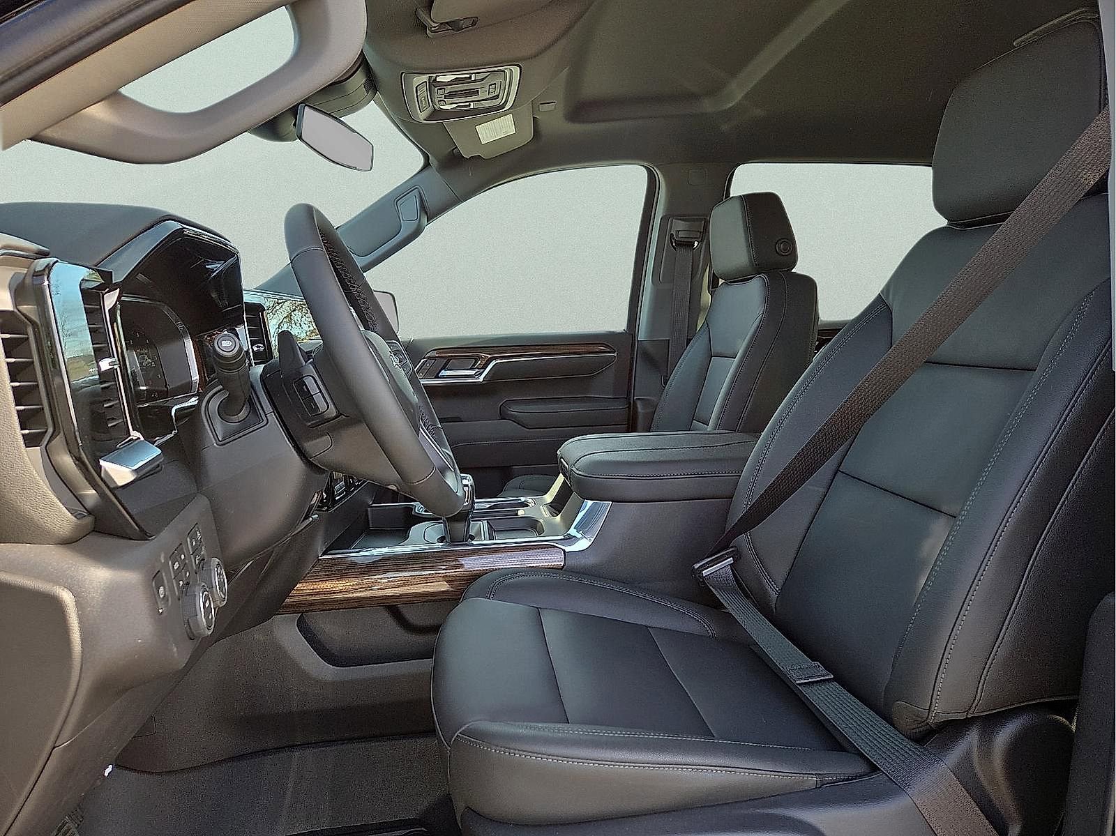 Used 2026 Chevrolet Silverado 1500 LT Trail Boss w/ Safety Package image 14