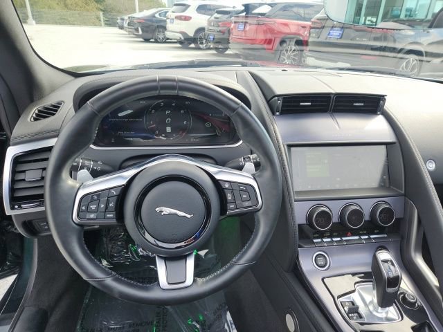 Used 2021 Jaguar F-TYPE Convertible image 21
