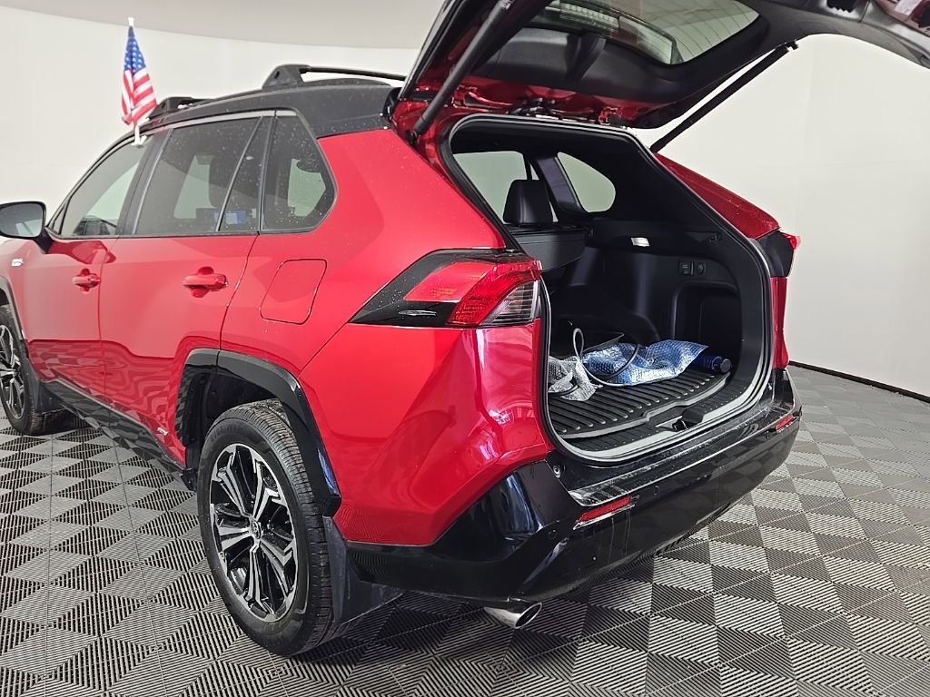 Used 2024 Toyota RAV4 XSE w/ Premium Package image 10