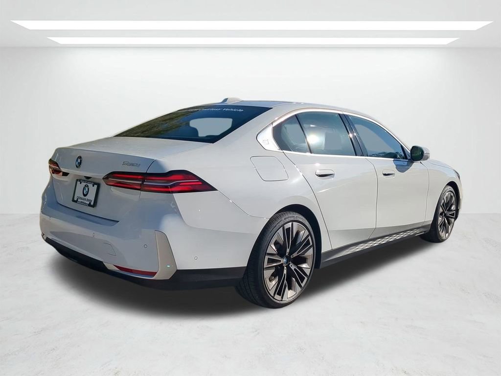 New 2026 BMW 530i w/ Premium Package image 4