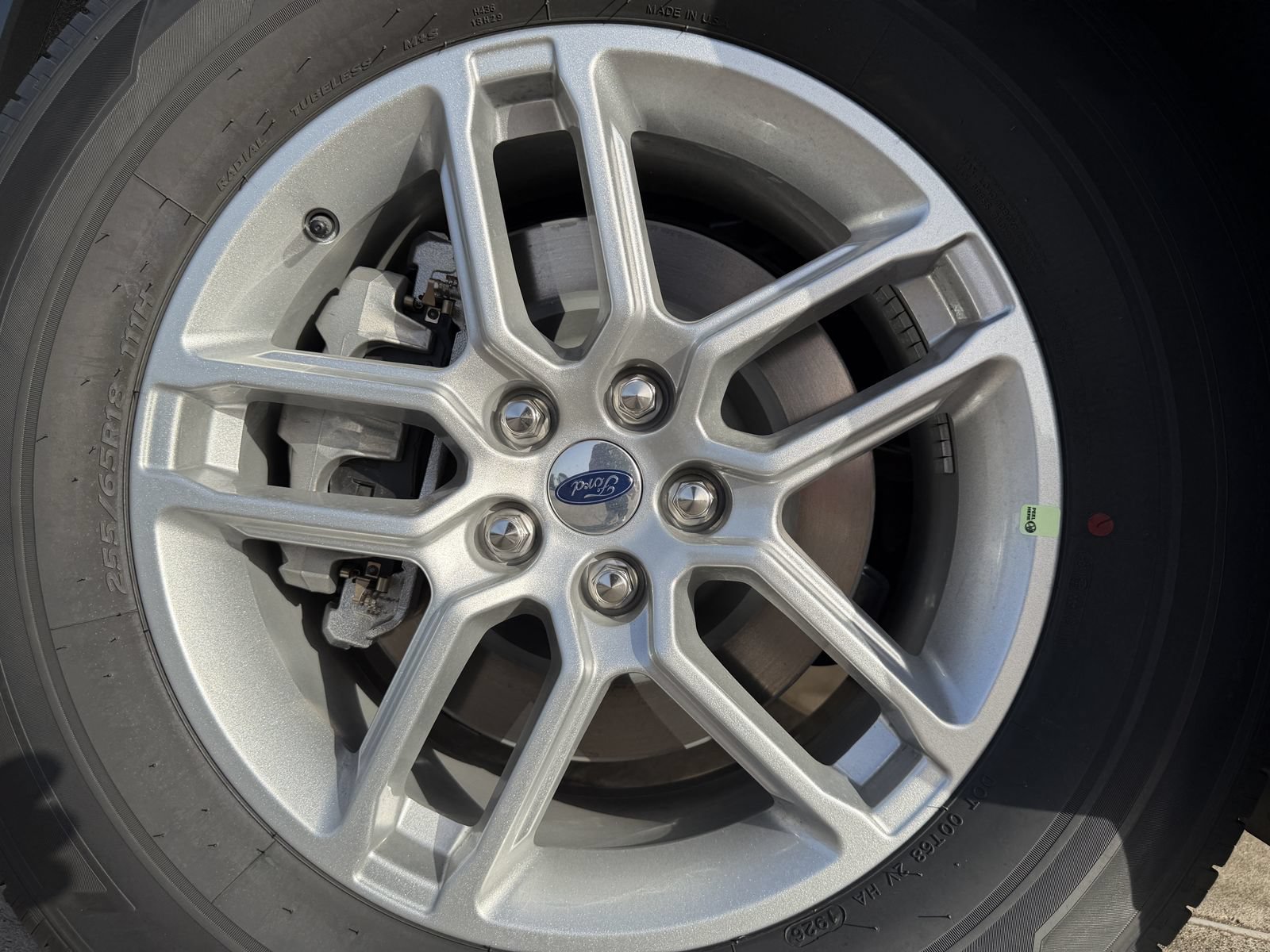 New 2026 Ford Explorer Active w/ Active Comfort Package RWD image 8