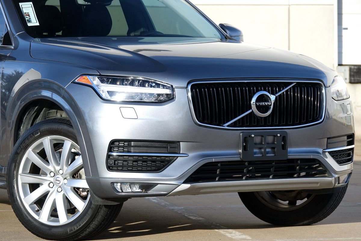 Used 2016 Volvo XC90 T6 Momentum w/ Momentum Plus Package AWD/4WD image 17