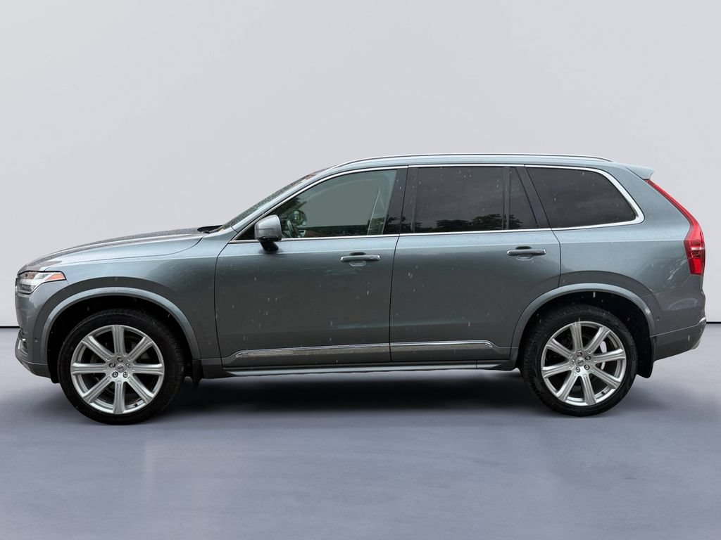 Used 2017 Volvo XC90 T6 Inscription w/ Vision Package AWD/4WD image 6