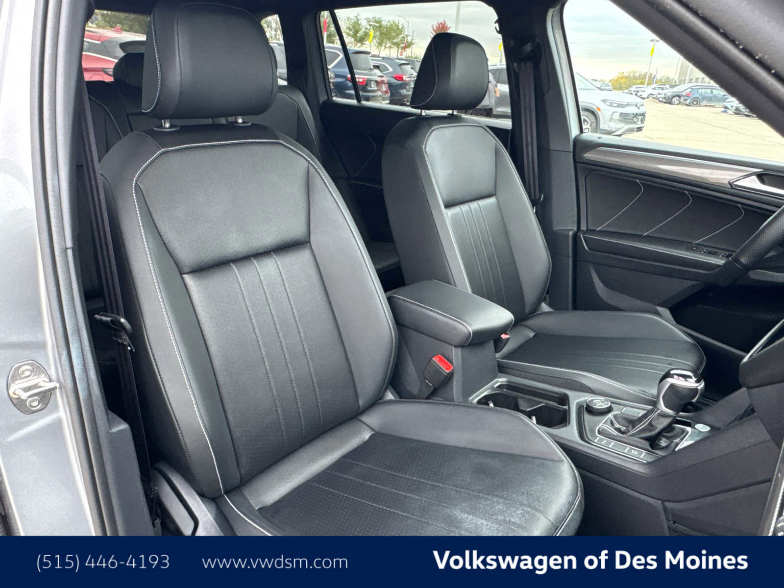 Used 2024 Volkswagen Tiguan SE R-Line image 14