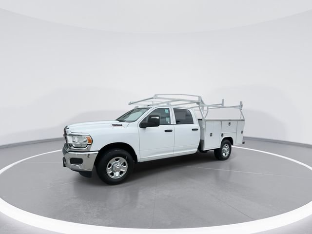 Used 2023 RAM 2500 Tradesman w/ Chrome Appearance Group image 4
