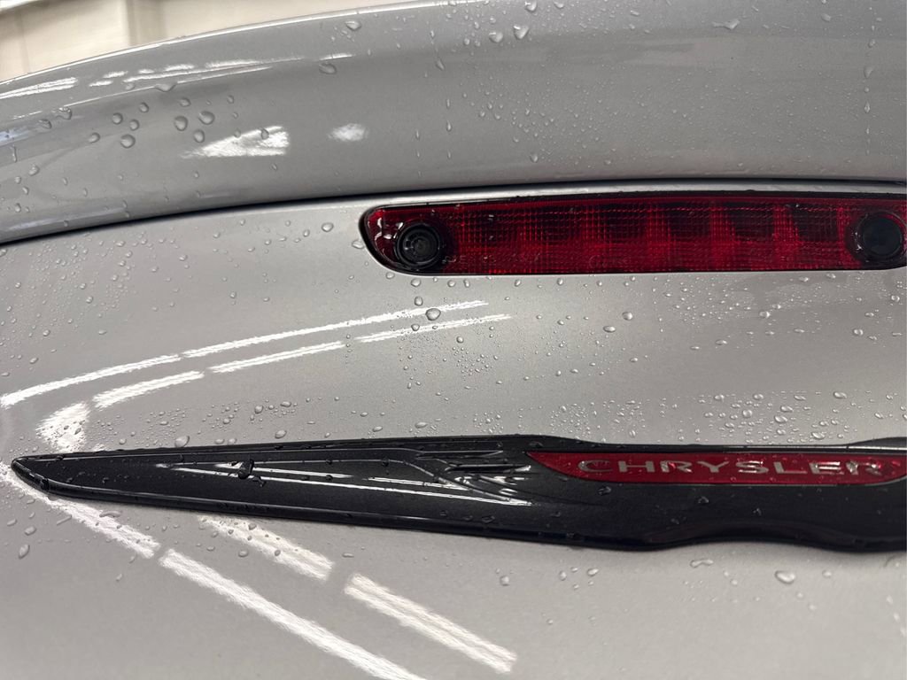 Used 2022 Chrysler 300 S image 15