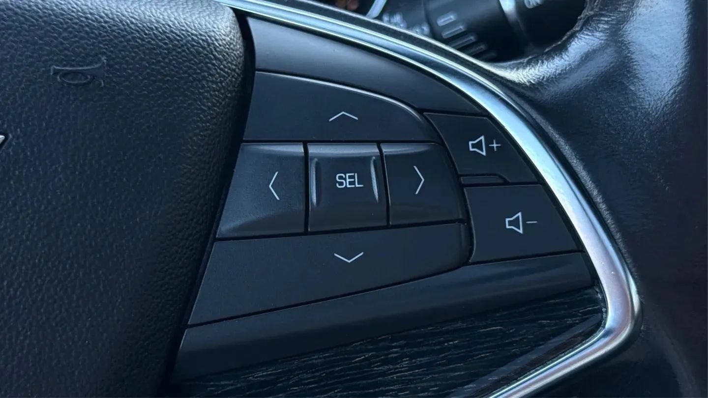 Used 2023 Cadillac XT5 Premium Luxury AWD/4WD image 27