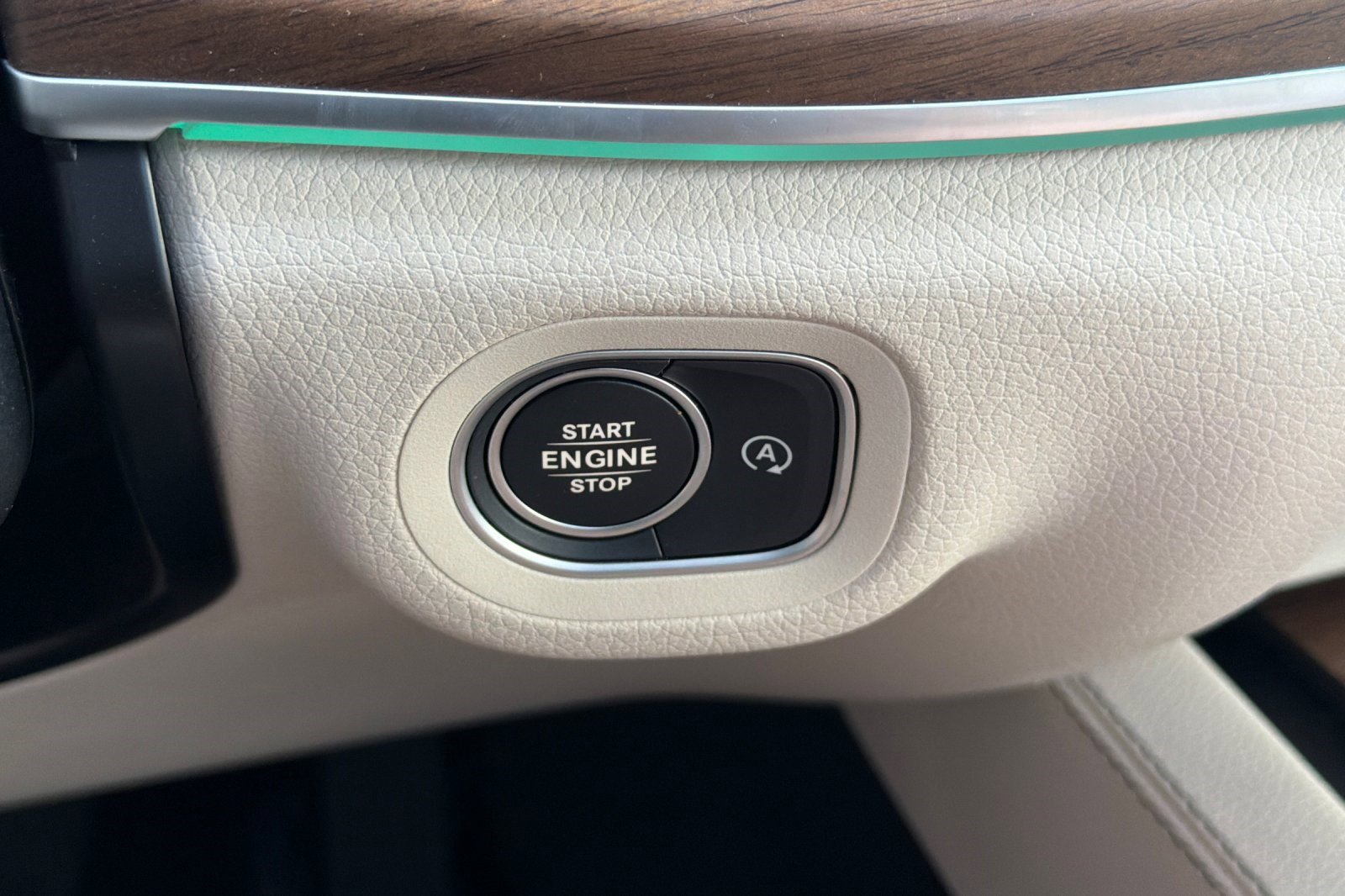 Used 2023 Mercedes-Benz GLE 450 4MATIC image 28