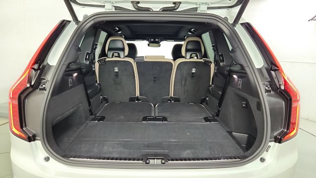 New 2026 Volvo XC90 B6 Plus w/ Protection Package AWD/4WD image 42