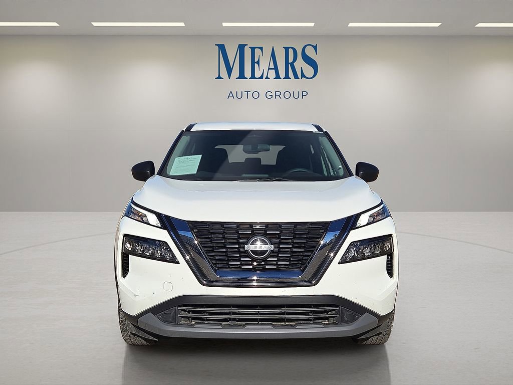 Used 2023 Nissan Rogue S image 8