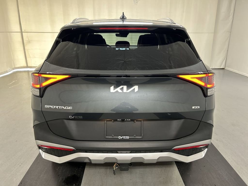 Certified 2025 Kia Sportage EX image 21