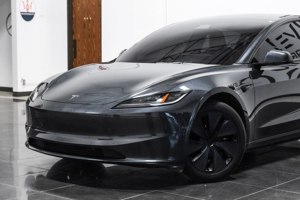 Used 2024 Tesla Model 3 Standard Range RWD image 9