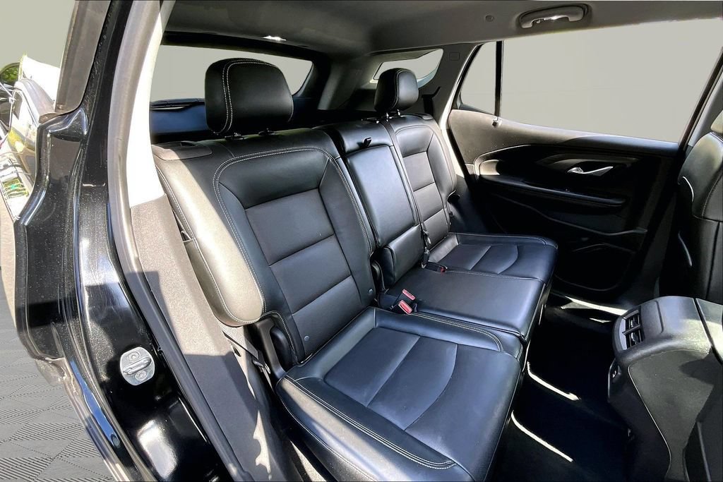 Used 2023 GMC Terrain SLT w/ LPO, Floor Liner Package FWD image 20