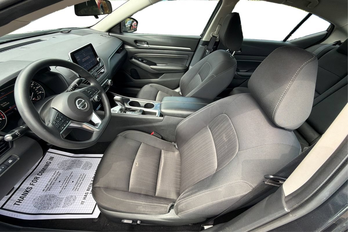 Used 2021 Nissan Altima 2.5 SV FWD image 9